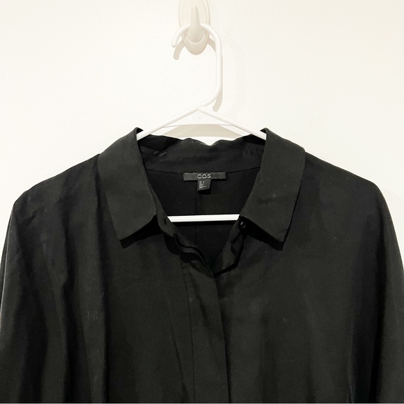 COS Slouchy Button Up Front Collared Short Rolled Sleeve Black Lyocell Blouse - Picture 5 of 7
